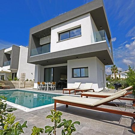 Villa Yria Coral Bay Exteriér fotografie