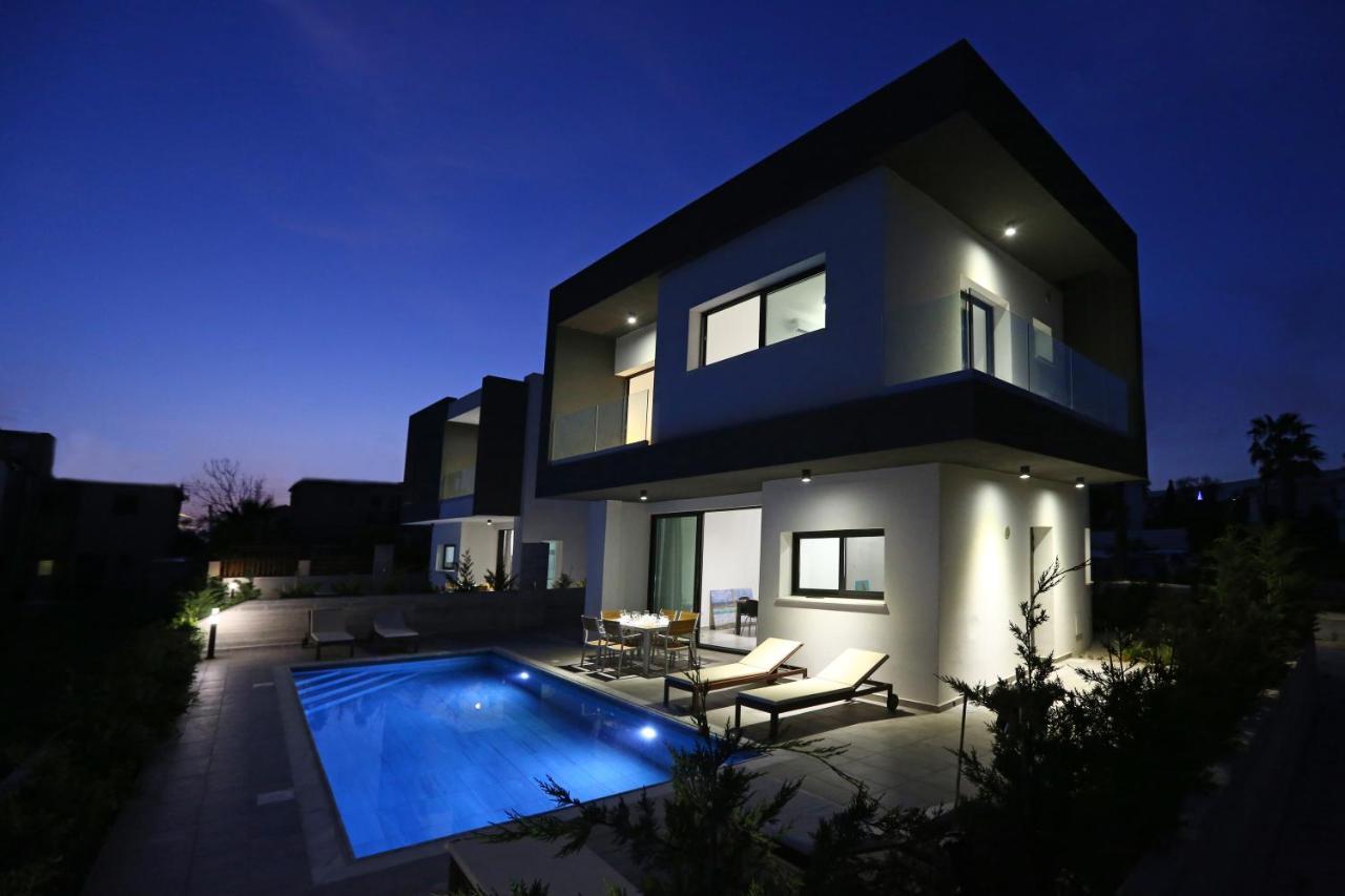Villa Yria Coral Bay Exteriér fotografie