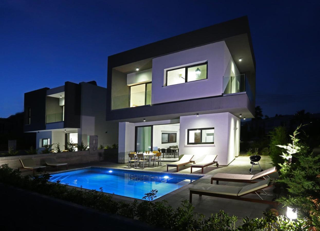 Villa Yria Coral Bay Exteriér fotografie